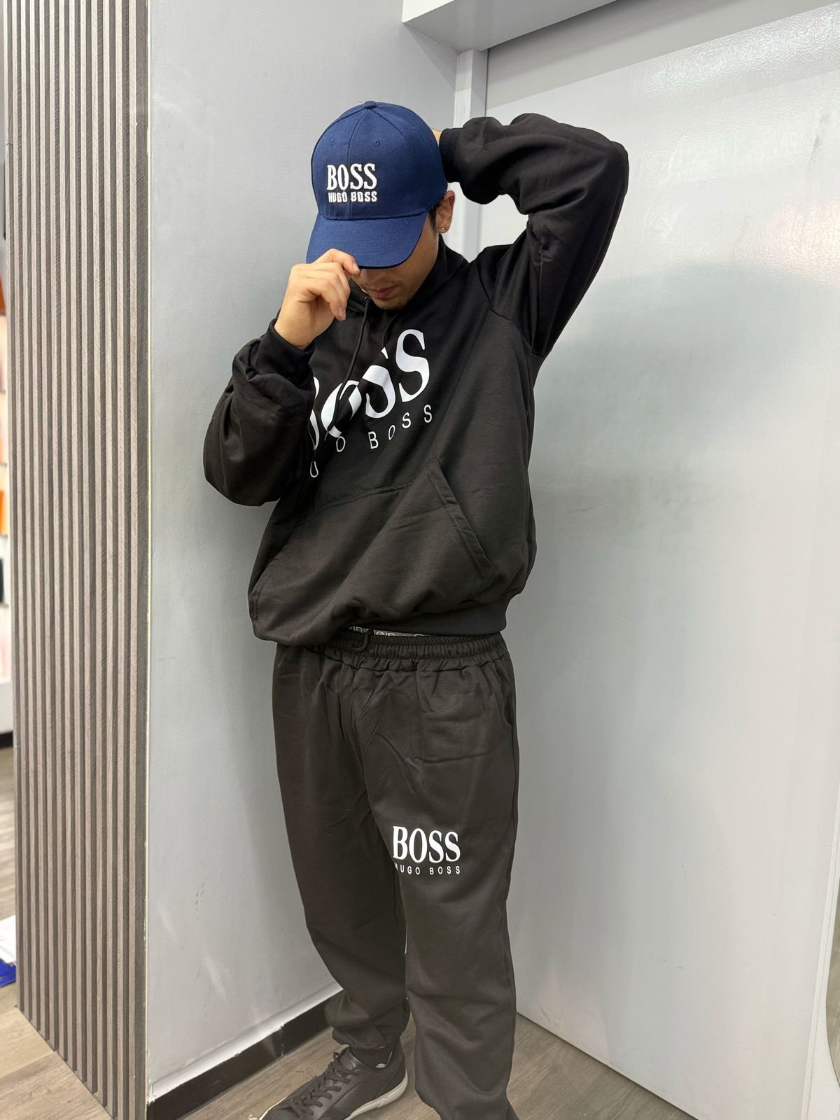 CONJUNTO BOSS + GORRA BOSS