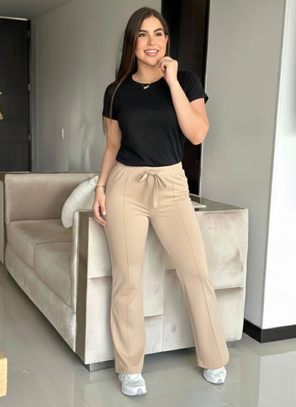 PANTALON BOTA RECTA EN PIEL DE DURAZNO