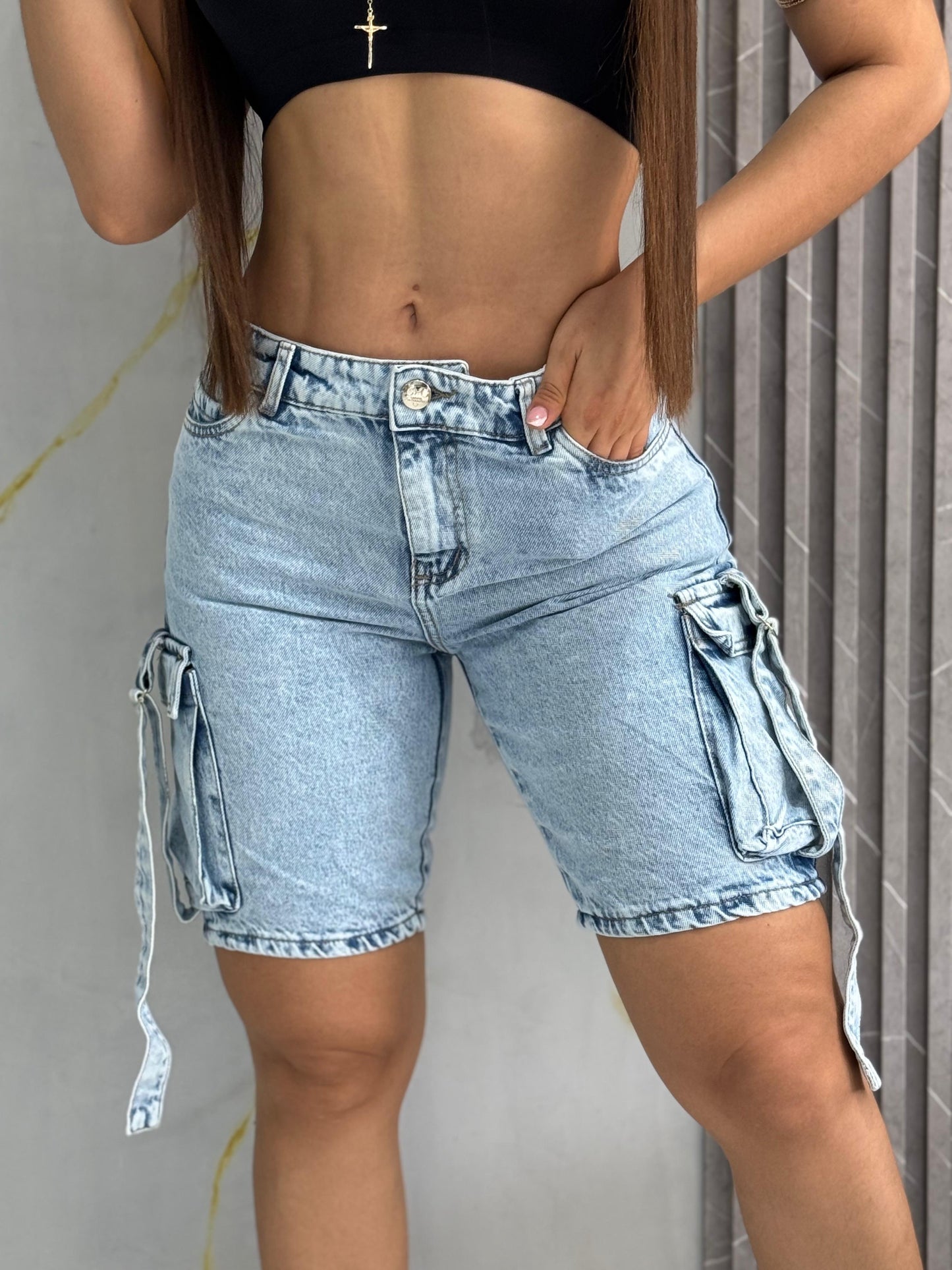 REF: 4040 BERMUDA MUJER
