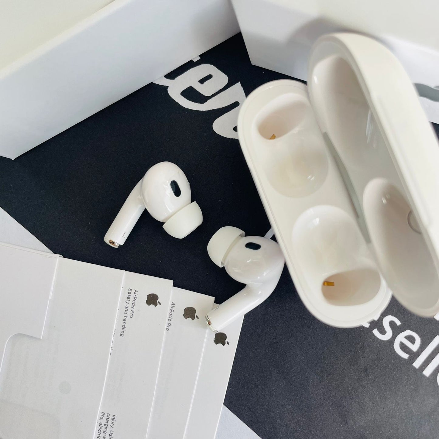 AUDIFONOS INALAMBRICOS - AIRPODS PRO2