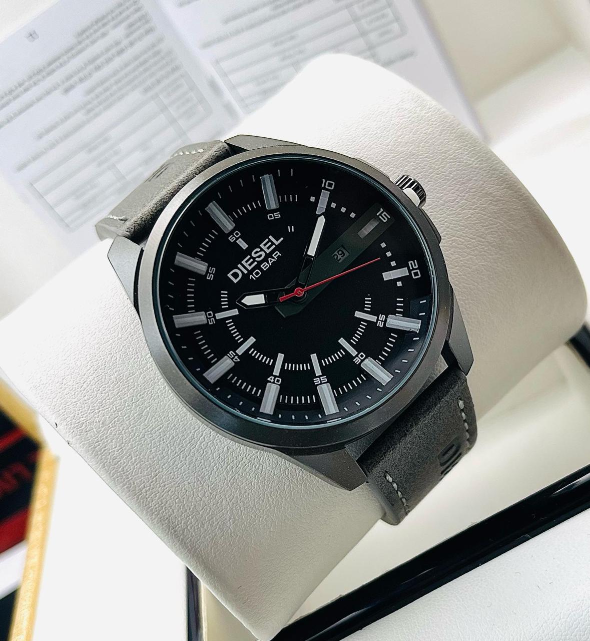 DIESEL CUERO⌚