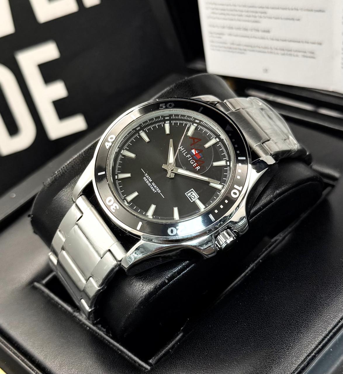 RELOJ TOMMY ACERO CABALLERO