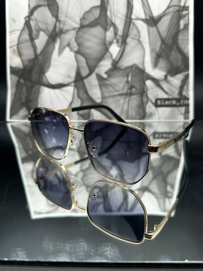 PRADA 1