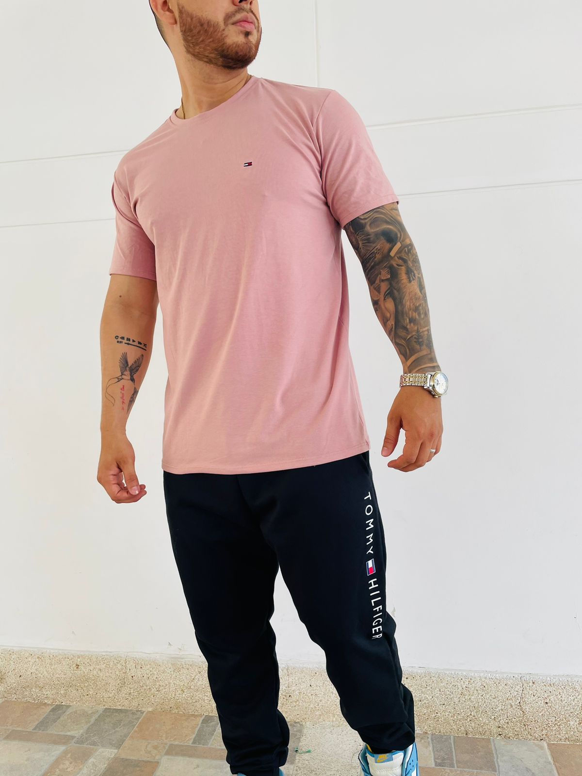 CAMISETA TOMMY AAA