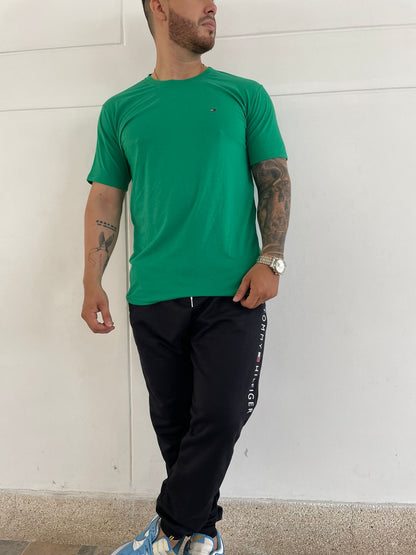 CAMISETA TOMMY AAA