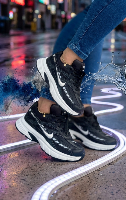 Tenis Nike Initiator Negro Blanco Dama